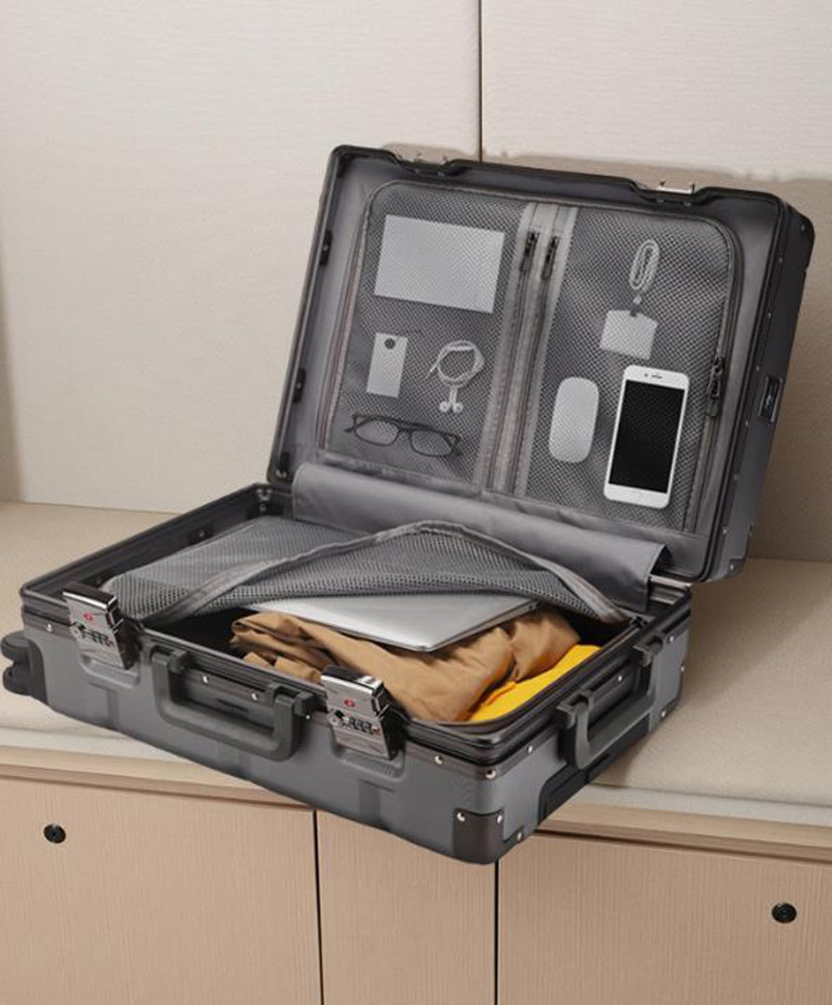 White Hard Shell Carry on Luggage V31944