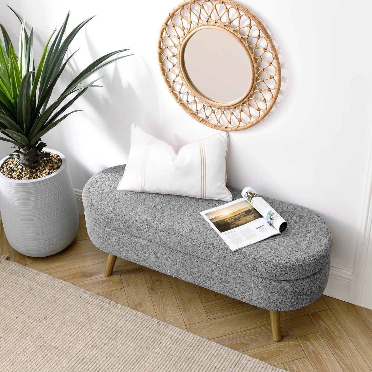 Oval Storage Bench with Rubber Wood Legs P881239