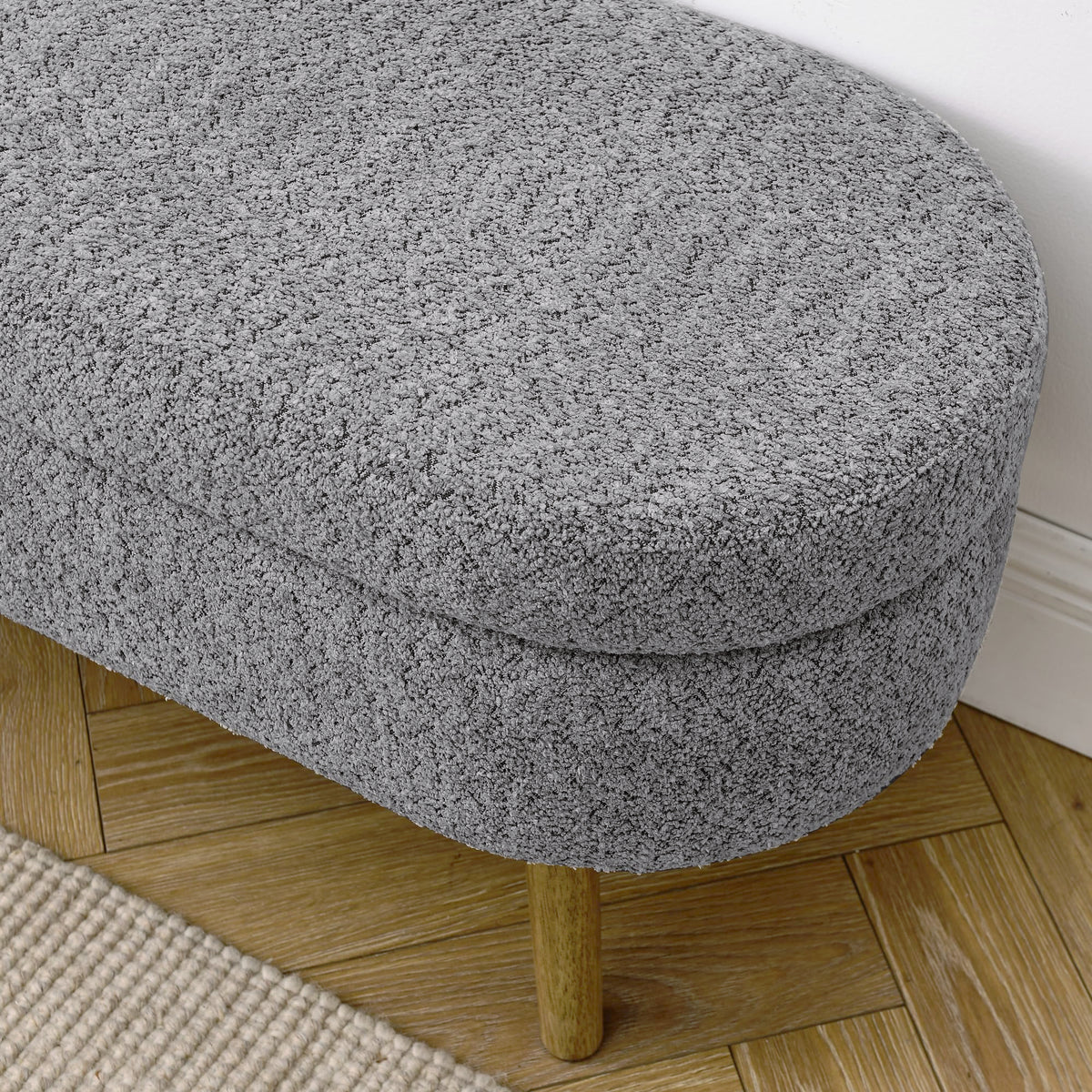 Oval Storage Bench with Rubber Wood Legs P881239
